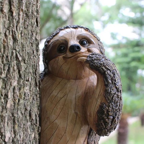 Sloth Statue Hanging Tree Face Creative Outdoor Landscaping Courtyard Patio Decoration Resin Statue Craft Garden Animal Ornament 250730